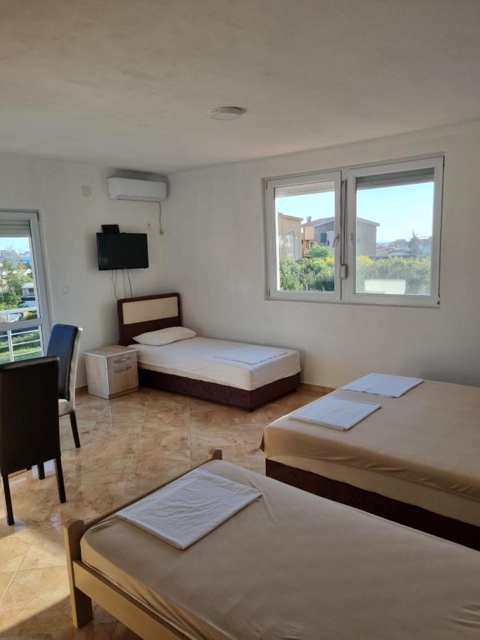 Apartmani Ani Bar Exterior foto