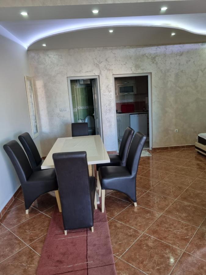 Apartmani Ani Bar Exterior foto