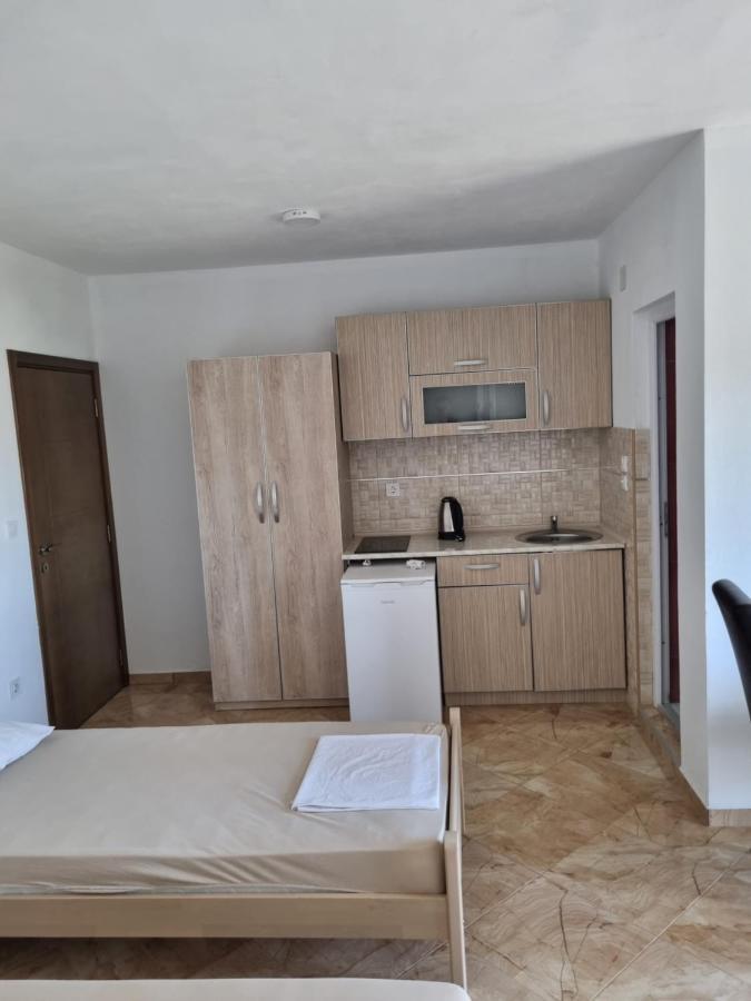 Apartmani Ani Bar Exterior foto