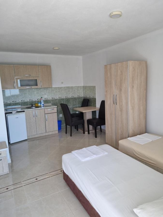 Apartmani Ani Bar Exterior foto
